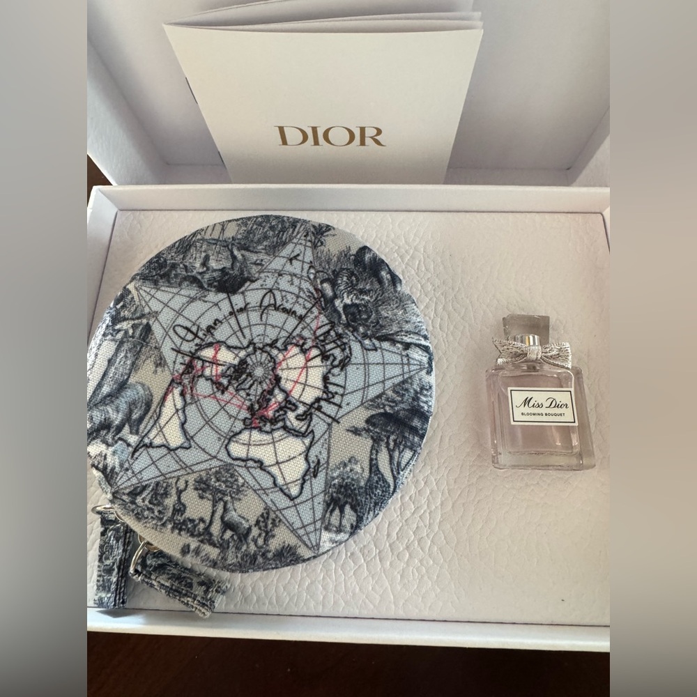 Dior jewelry box with Miss Dior Perfume